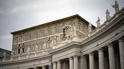 El Papa: Quien tiene autoridad debe dar buen ejemplo y no ser vanidoso