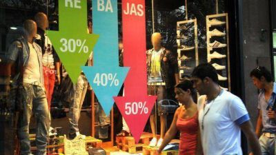 Consumo: luego de 21 meses de ca�da libre repuntaron las ventas minoristas