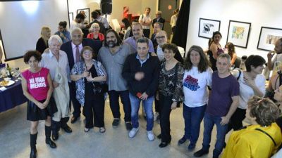 Distinguen a Baradel con el premio Democracia