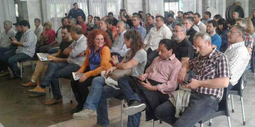 Gremios platenses: realizan en Ensenada el Primer Encuentro Regional de Delegados para defender el trabajo