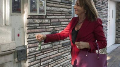El Gobierno planea revisar m�s de 1.500 nombramientos que hizo Alejandra Gils Carb�