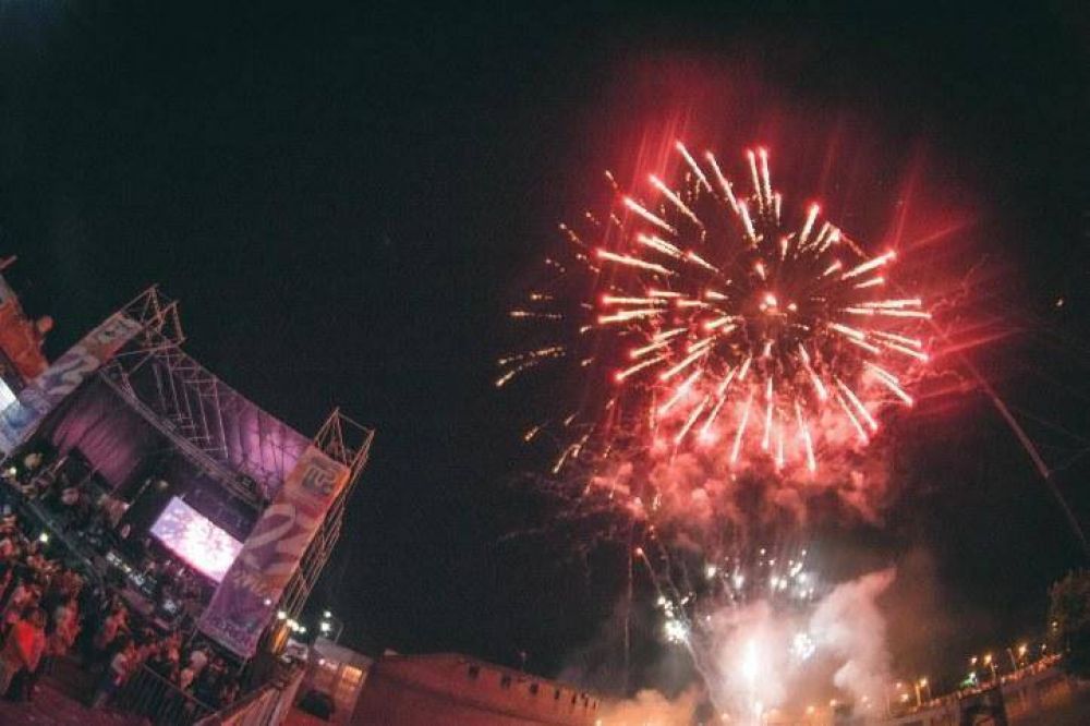 Presidente Per�n organiza el festejo de su 24� aniversario