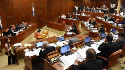 El oficialismo analizar� el pedido opositor para investigar las obras de Gioja