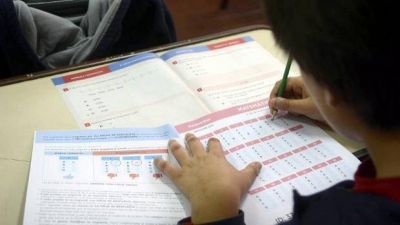 Cr�ticas al Operativo Aprender por estar �repleto de irregularidades y arbitrariedades grotescas�