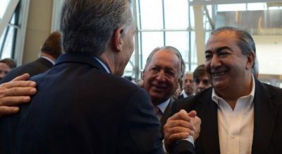 Macri dice que tiene el acuerdo de los gremios para la reforma laboral