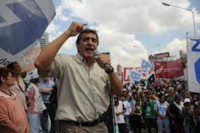 ATE llam� a una marcha en todo el pa�s para rechazar el �ajuste, tarifazos y endeudamiento� de Cambiemos