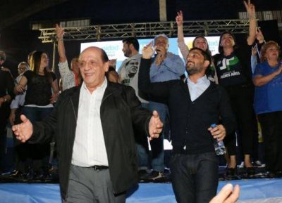 Piden la cabeza de Espinoza: 