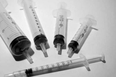 Mor�n: La �nica f�brica de jeringas con producci�n nacional est� a punto de cerrar