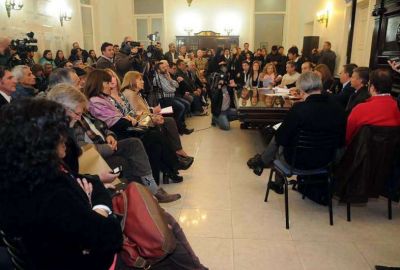 Se definen dos nuevos aumentos para el gas