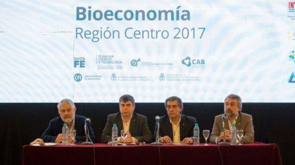 Santa Fe fue sede de un encuentro sobre la econom�a del futuro