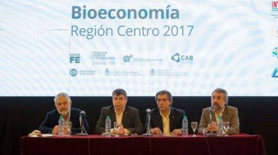 Santa Fe fue sede de un encuentro sobre la econom�a del futuro