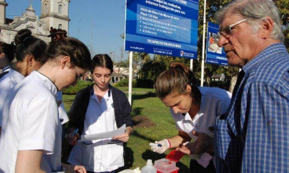 Realizar�n controles gratuitos de glucemia para prevenir la diabetes