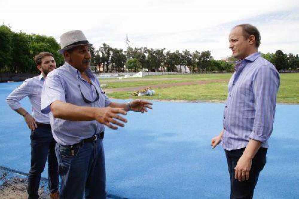 La obra de la pista profesional de atletismo entr� en su etapa final