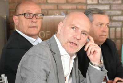 El Gobierno dar� un bono de fin de a�o para los empleados estatales