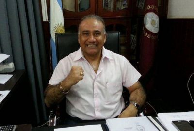 M�ndez dio un manotazo de ahogado y pidi� ayuda