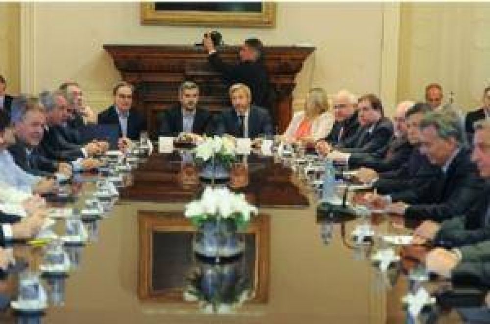 Antes de reunirse con Macri, Schiaretti se reune con gobernadores