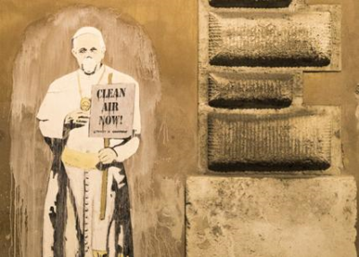 Greenpeace pinta al Papa en una campa�a contra la contaminaci�n