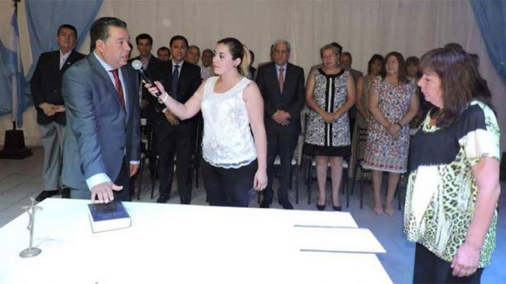 Jos Toto Herrera asumi como nuevo intendente de Clodomira