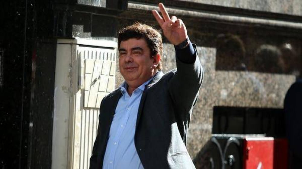 Fernando Espinoza suma adhesiones para continuar presidiendo el PJ Bonaerense
