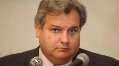 Far�as anticip� que no habr� bono de fin de a�o para empleados p�blicos y jubilados