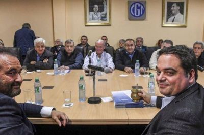 El gobierno acord� con la CGT por la reforma laboral y se acerca a destrabar el Pacto Fiscal