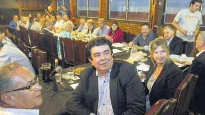 PJ bonaerense: Men�ndez tiene su lista, �Espinoza sostiene la suya?