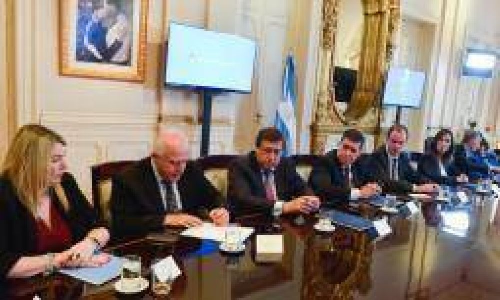 Fondos Extra. La Rioja garantiz� $2800 millones para 2018