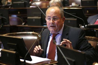 Marino: �es un d�a hist�rico para La Pampa�