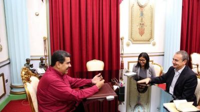 China se diferencia de Rusia y no ofrece renegociar la deuda de Venezuela