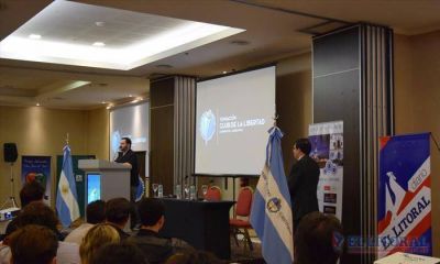 Cachanosky y L�pez Murphy en la jornada final del Congreso de Econom�a Regional