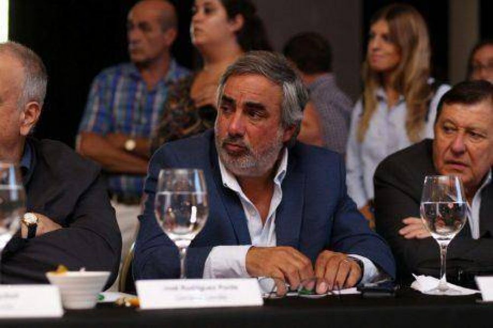 El intendente de Trenque Lauquen particip de un congreso del Programa Argentina 2030