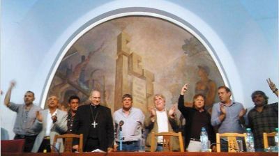 El acuerdo con Triaca desat� la tensi�n en la interna sindical