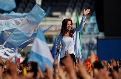 La llegada de Cristina divide al peronismo tucumano