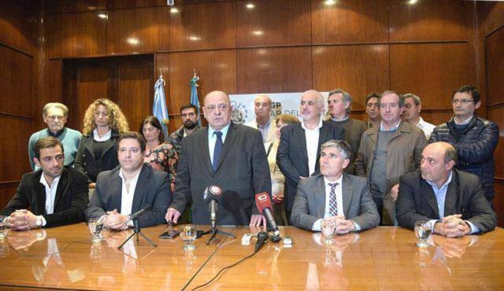 El Intendente se sum� al ruego por la pronta aparici�n del submarino San Juan