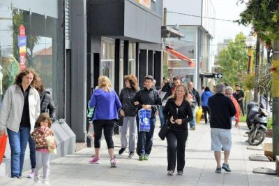 El fin de semana largo super� las expectativas de los comerciantes