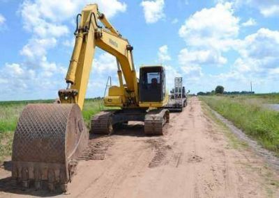 Rodr�guez Mera dijo que se est� trabajando en el mejoramiento del camino de La Carreta, al este de Trenque Lauquen