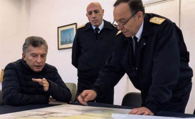 Sin indicios del submarino, apuestan al mejor clima para intensificar los rastrillajes