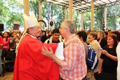 Passalacqua particip� de la santa misa en el Santuario de Nuestra Se�ora de Loreto