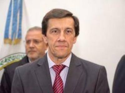 Carlos Sadir presentar� su renuncia al Concejo Deliberante de San Salvador de Jujuy