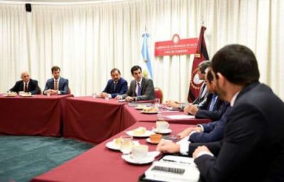Horas de definiciones para las secretar�as: el viernes asumen los nuevos