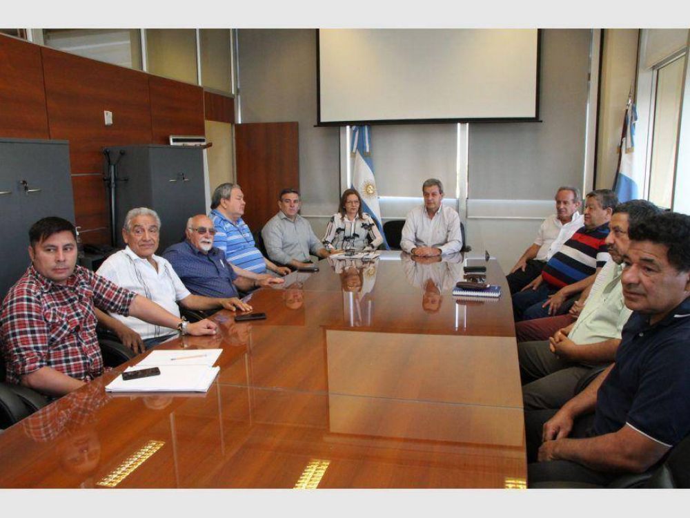 Gattoni: �Si el a�o que viene est� complicado vamos a tener que dejar de entregar el plus�