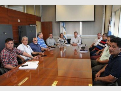 Gattoni: �Si el a�o que viene est� complicado vamos a tener que dejar de entregar el plus�