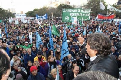 A tres a�os de la aprobaci�n de la Ley de Paritarias Municipales: un reclamo que dur� 20 a�os