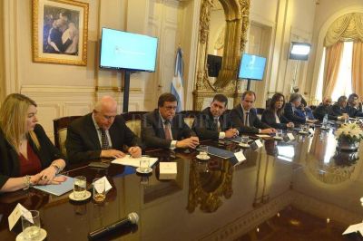 Pacto Fiscal: Lifschitz firm� pero el PS nacional rechaz� las reformas