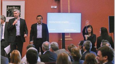 El Gobierno anuncia en diciembre el congelamiento de la planta de estatales