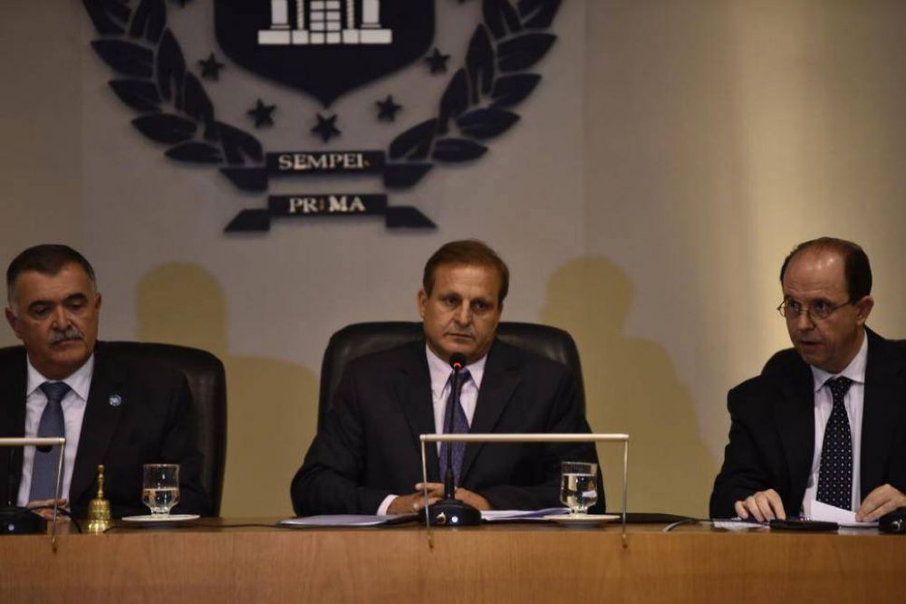 El Concejo no tiene plata para pagar sueldos, avis� Cortalezzi