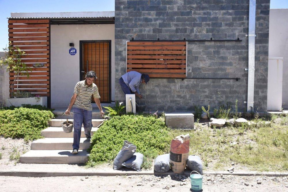 En dos meses finalizar�n las 33 viviendas bioclim�ticas