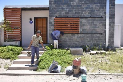 En dos meses finalizar�n las 33 viviendas bioclim�ticas