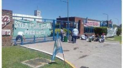 �Iban llegando a la f�brica y no los dejaban ingresar�