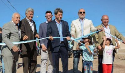 Entregaron nuevo barrio financiado 100% por la Provincia
